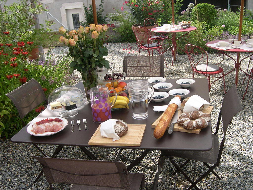 Saint-Livres Le Coq Chantant Studios D'Hotes & Boutique Hotel St-Livres מראה חיצוני תמונה