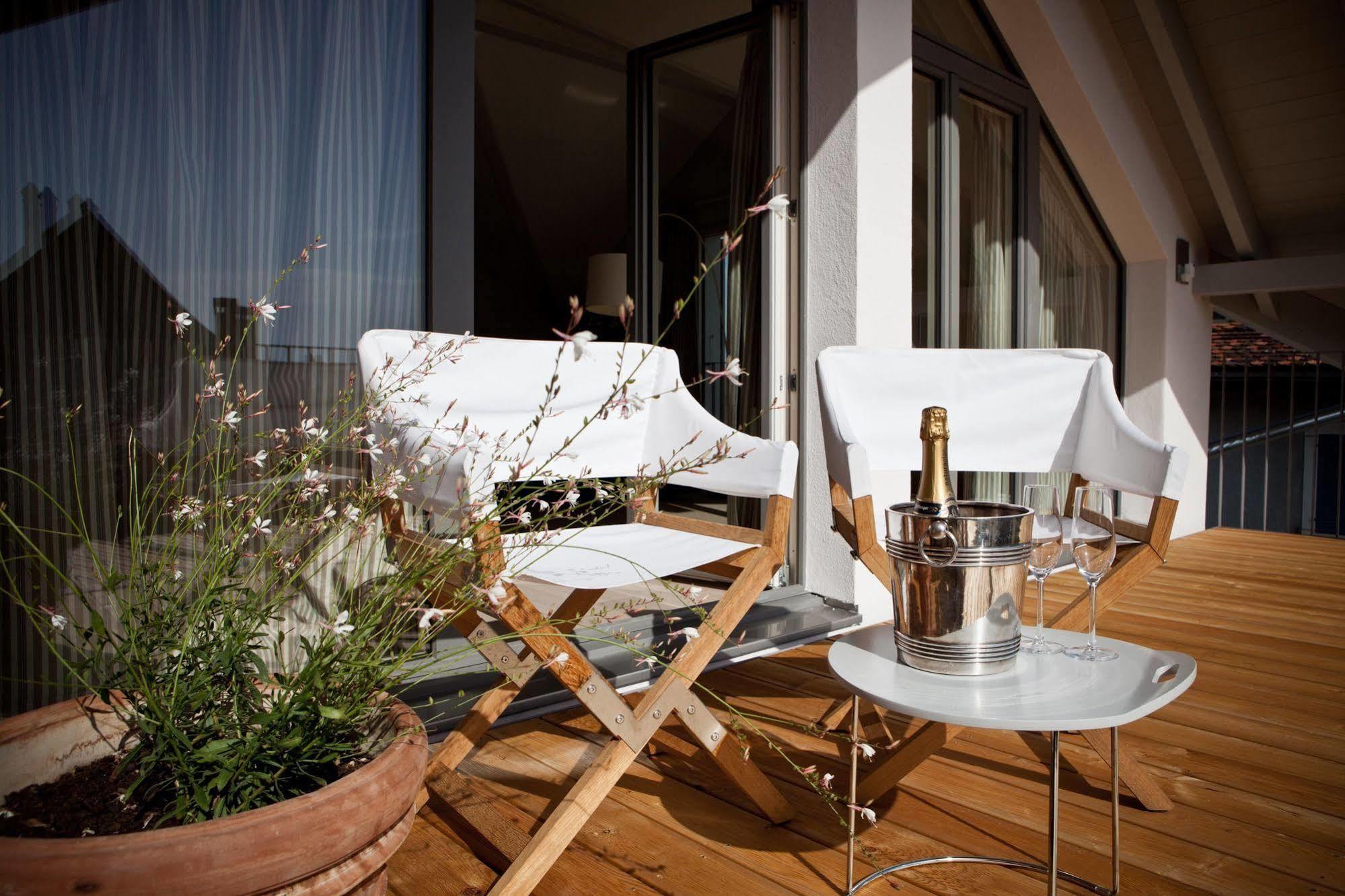 Saint-Livres Le Coq Chantant Studios D'Hotes & Boutique Hotel St-Livres מראה חיצוני תמונה